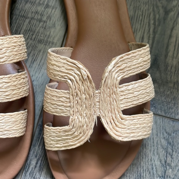 Raffia Slide Sandals - Picture 3 of 13